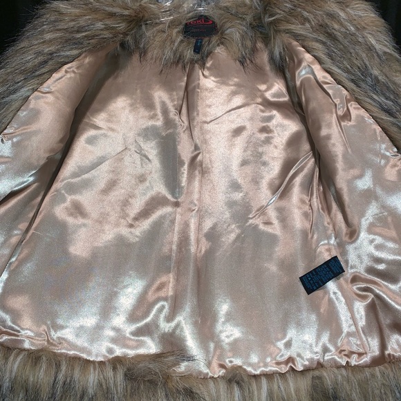 Fur jacket - Picture 4 of 6